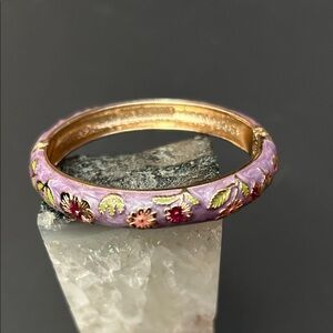Vintage Jiu Long Xing Lavender Floral Enamel Hinged Bangle Bracelet